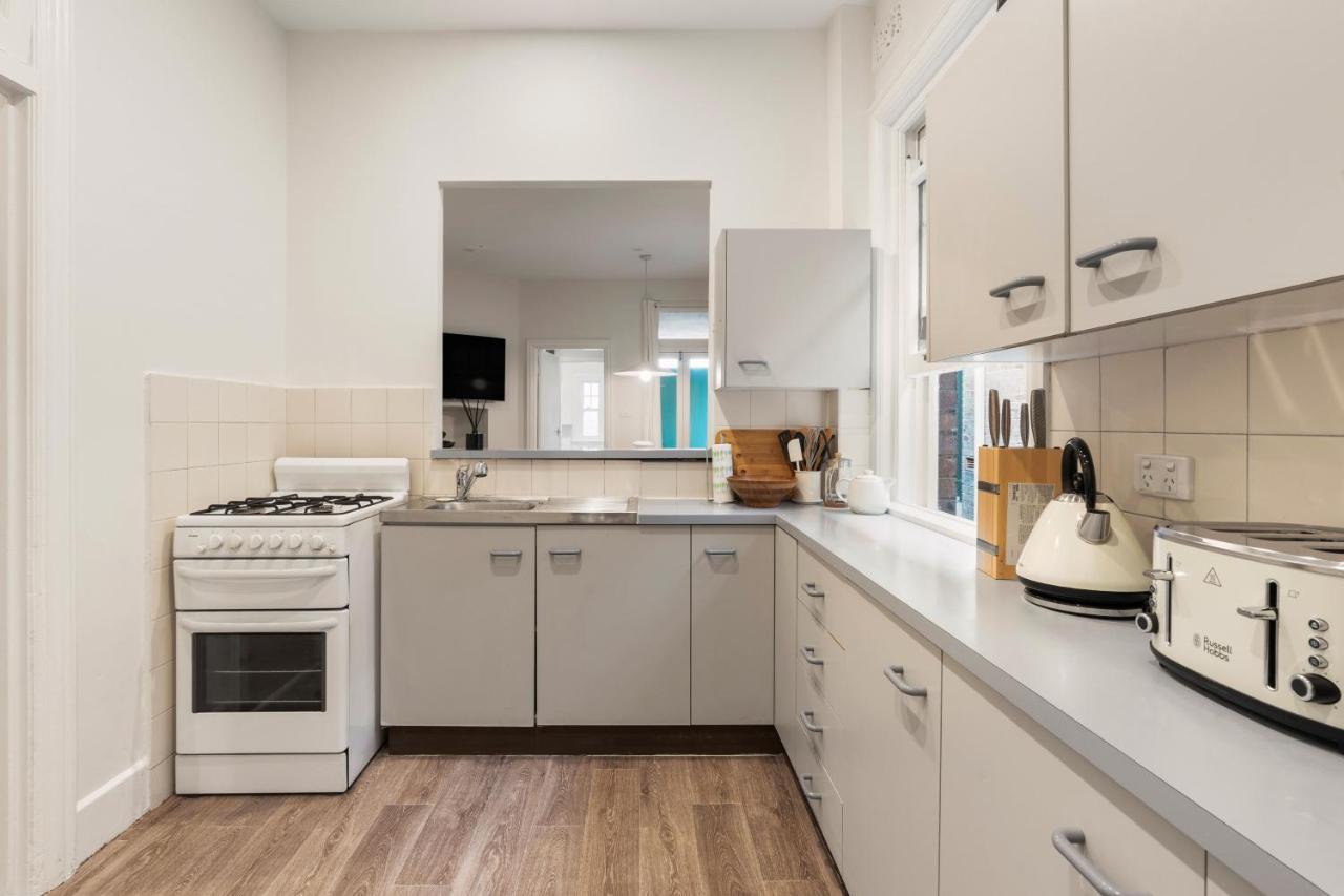 Stunning Terraced Apartment Near The Sydney Opera House *