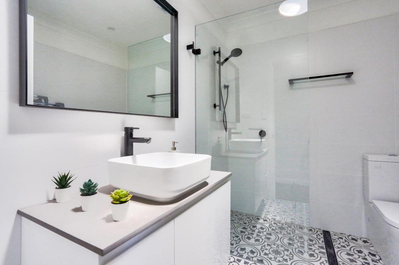3 Bedroom House Chippendale Near The Center 2 E-bikes Included Holiday home Sydney