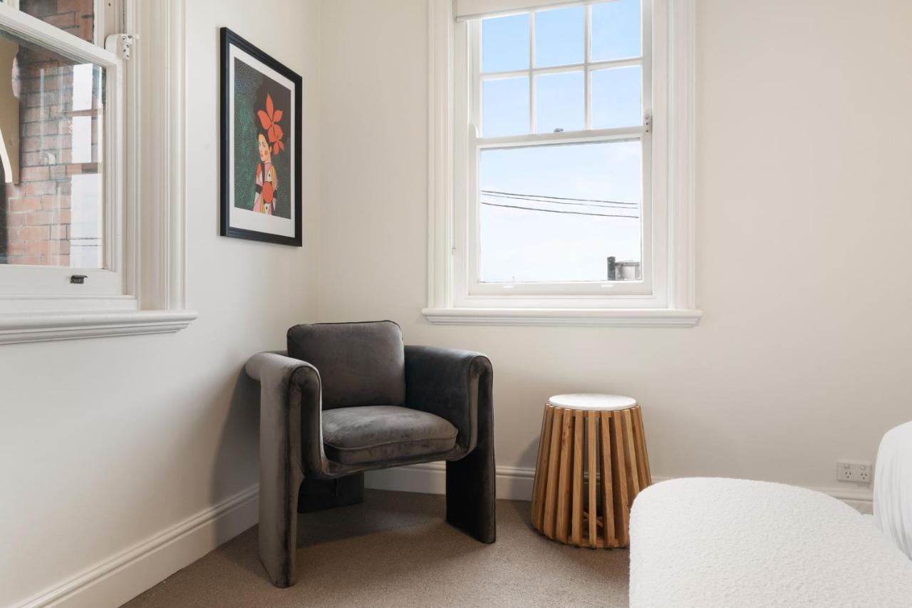 Lovely Two Bedroom Apartment Sydney