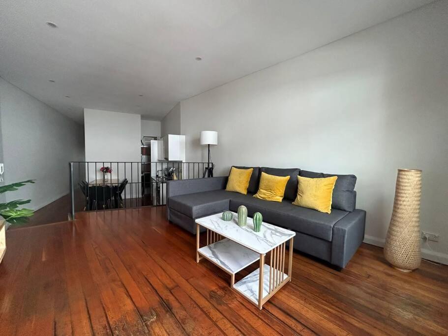 Apartment 2 Bedroom Darling Harbour Farnell Sydney