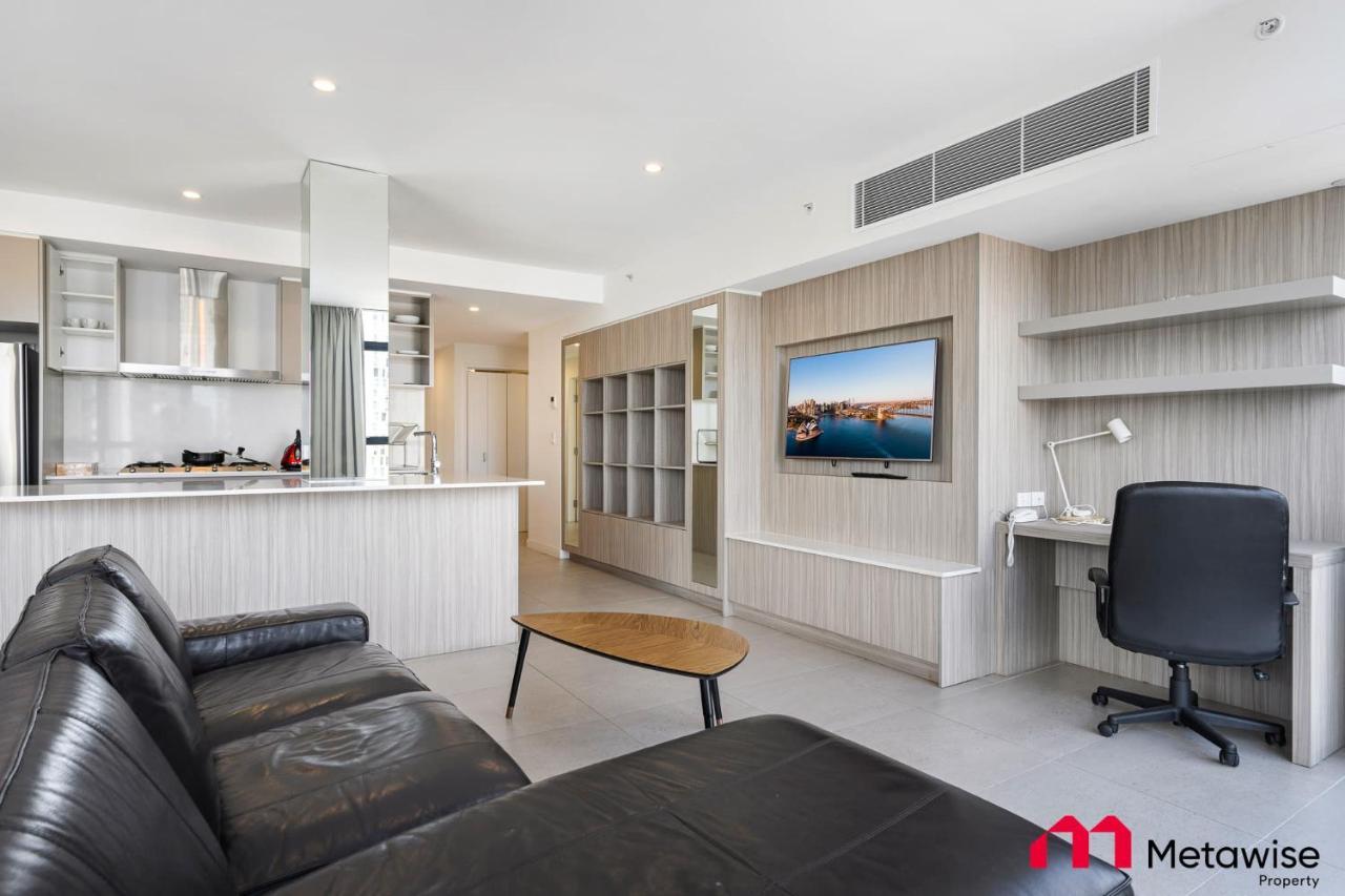 Metawise Cbd Haymarket Luxe 2bed Penthouse Aqua
