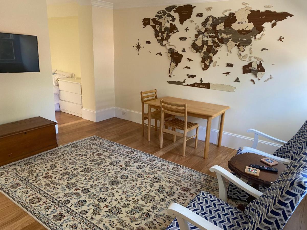 Garden Flat, North Guest house