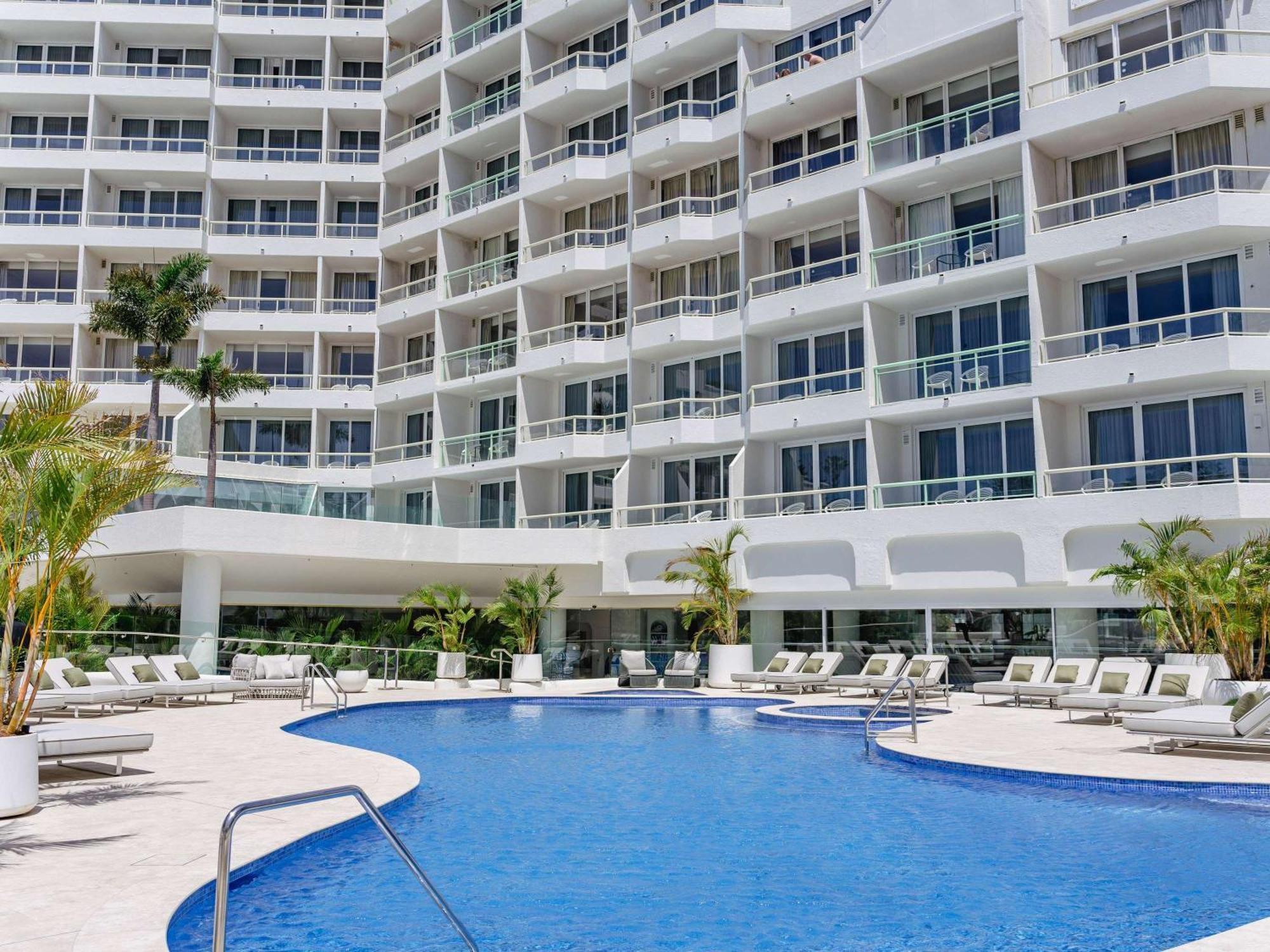Novotel Brighton Hotel