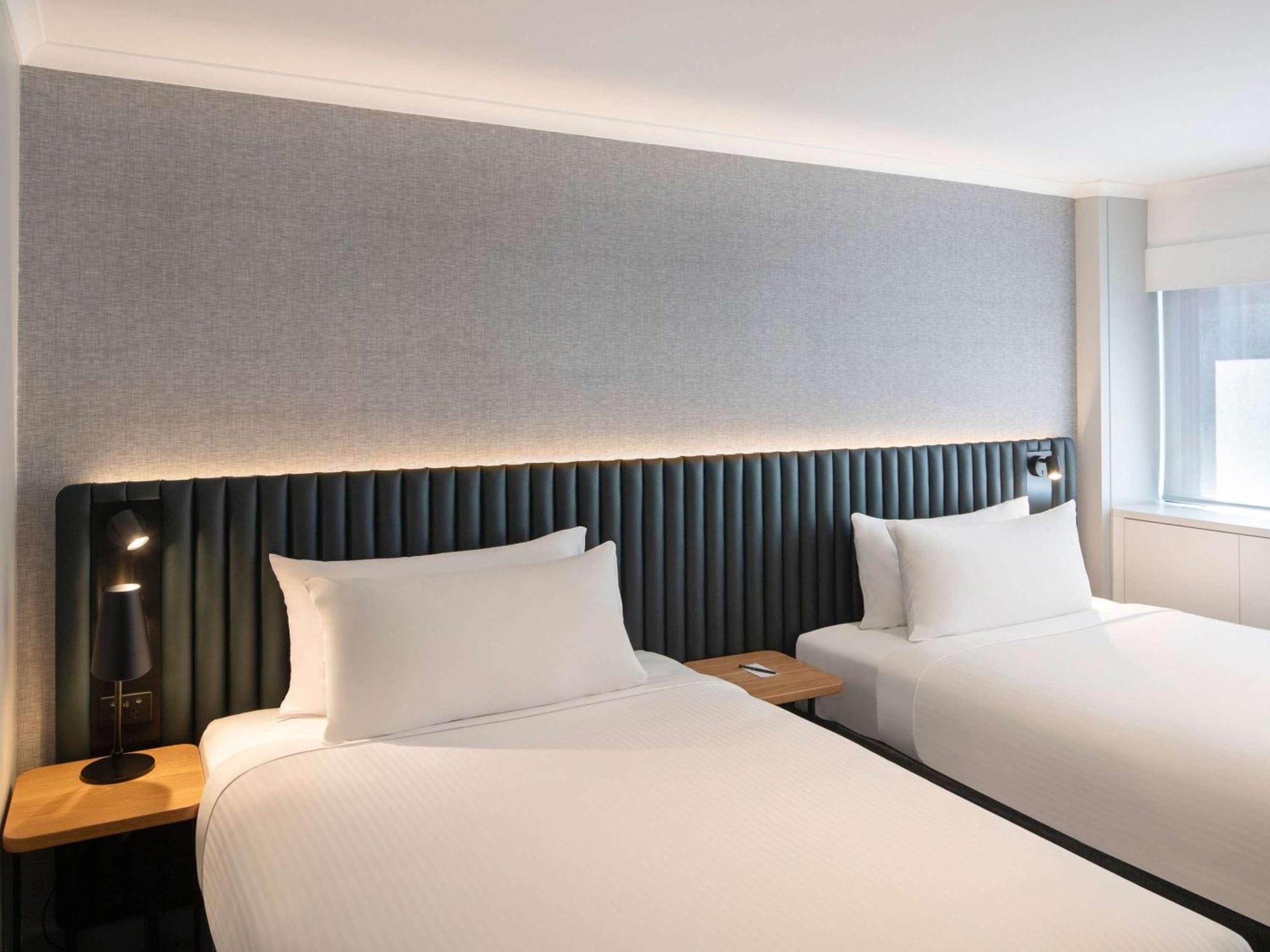 Novotel Centre 4*