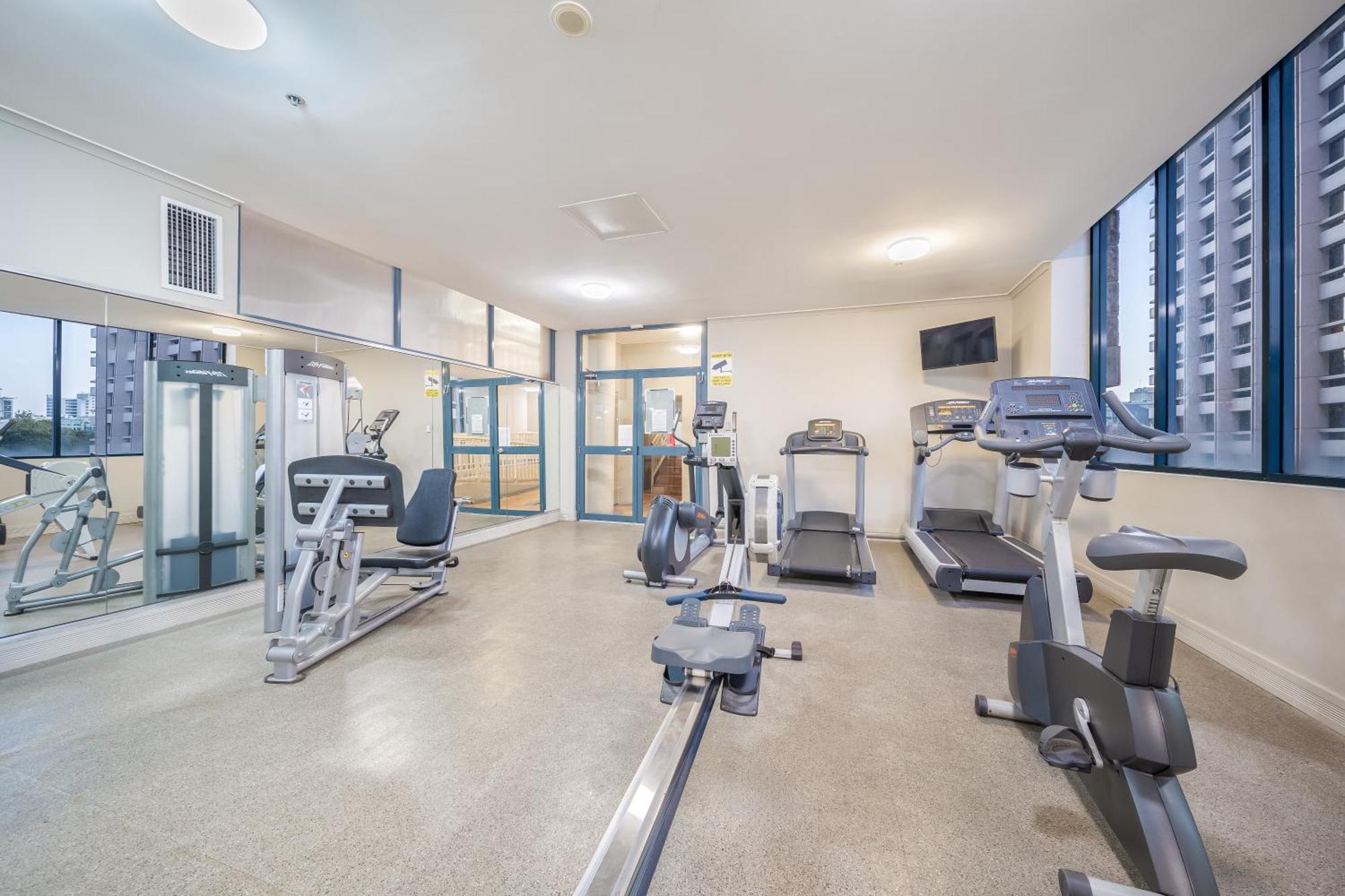 Aparthotel Oaks Castlereagh 4*
