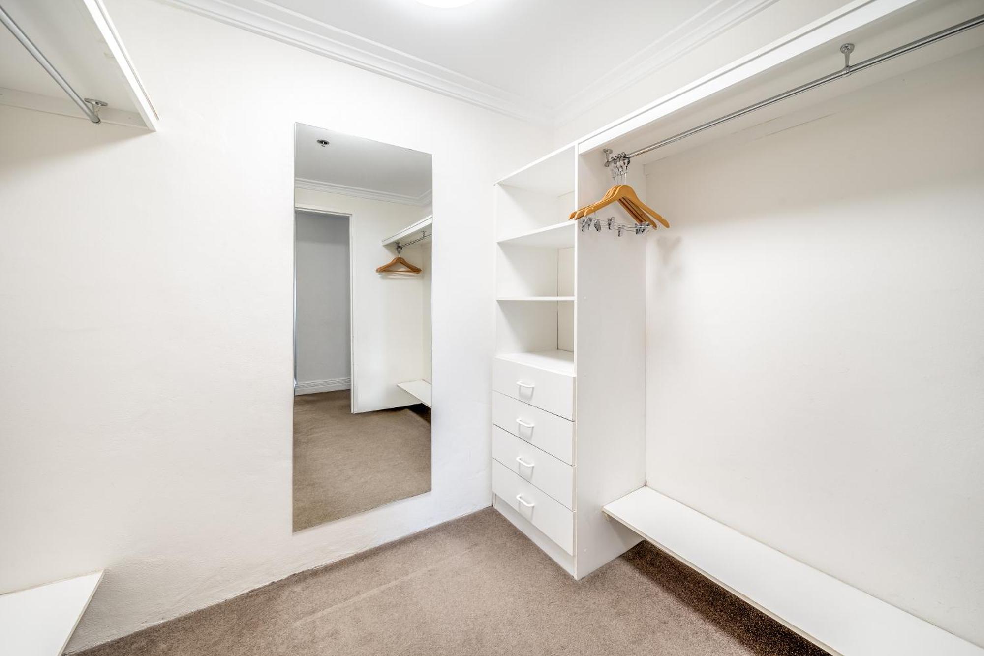 Aparthotel Oaks Castlereagh