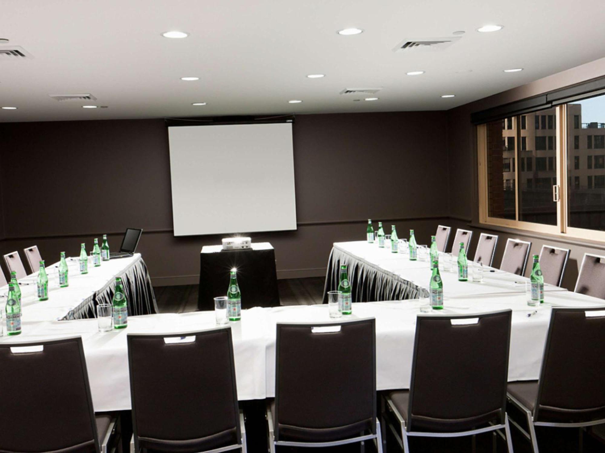 Hotel The Sebel Quay West 5*