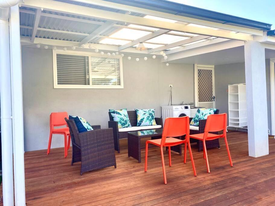 Holiday home Lux 4br Straithfield House Close 2 Airport/city