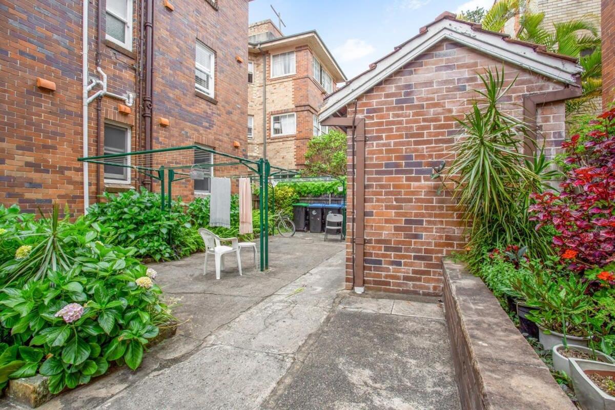 Spacious 2-bed In The Heart Of Manly * Sydney