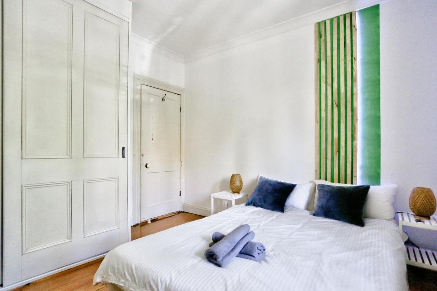 Spacious 3 Bedroom On The Edge Of Downtown Darghan St 2 E-bikes Included