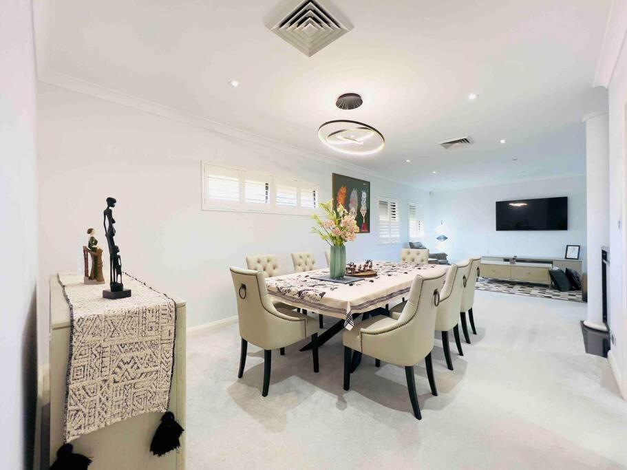 Maroubra Gem Close To Everything Sleep 16 Holiday home