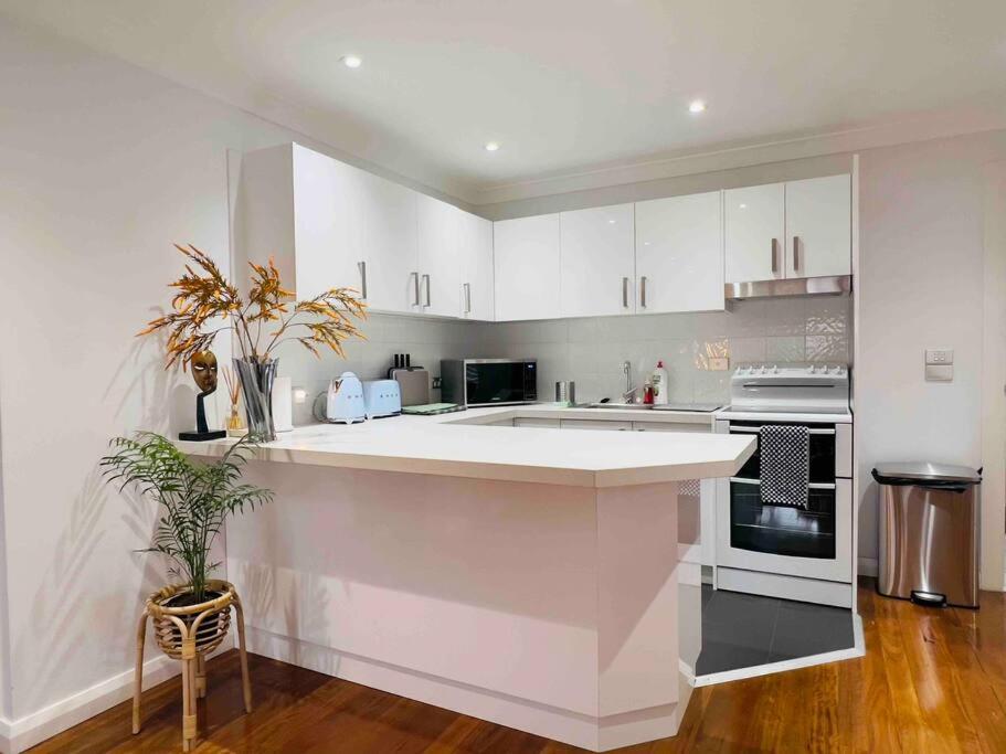 Maroubra Gem Close To Everything Sleep 16 Holiday home *