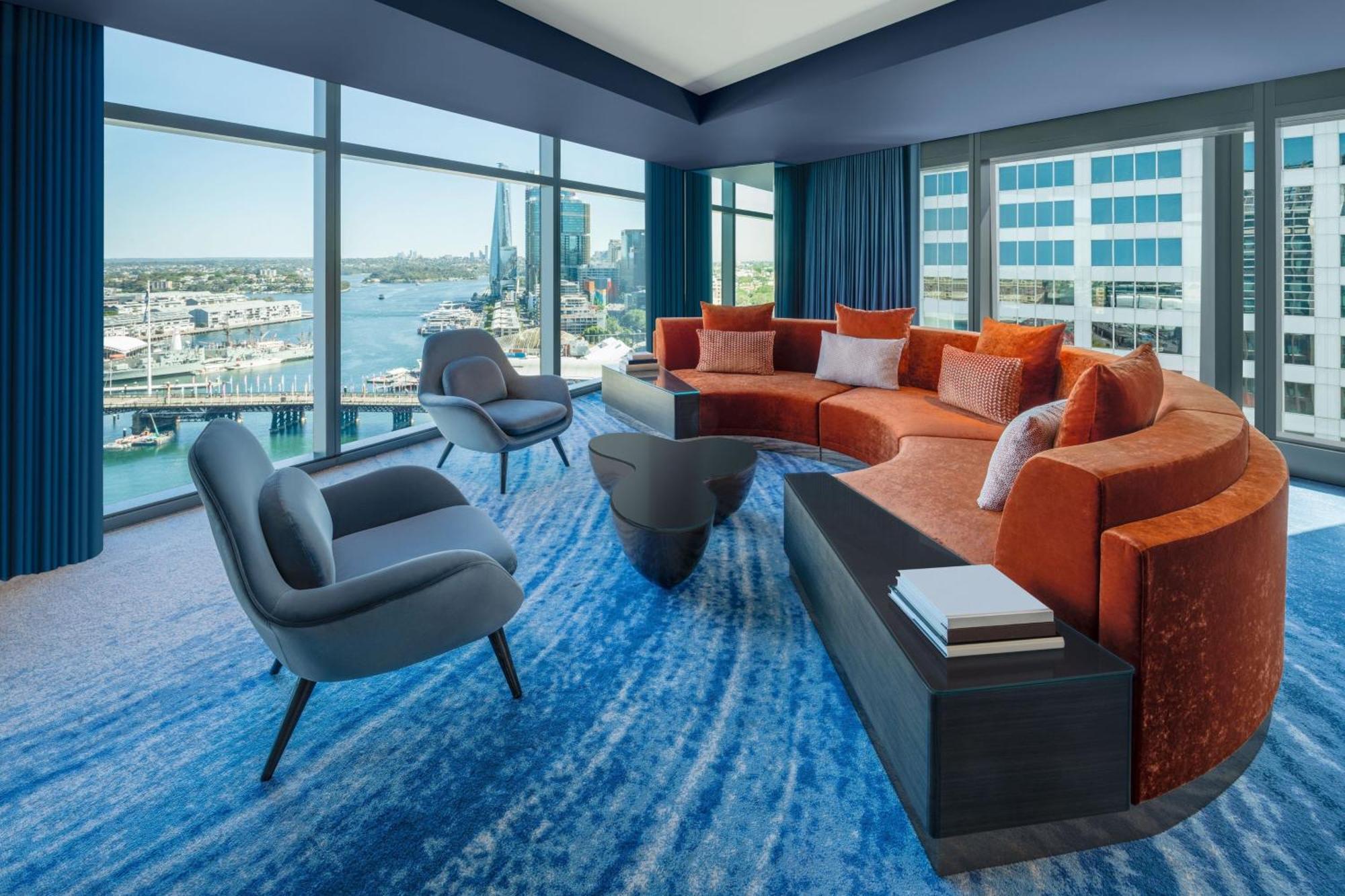 Hotel W 5*