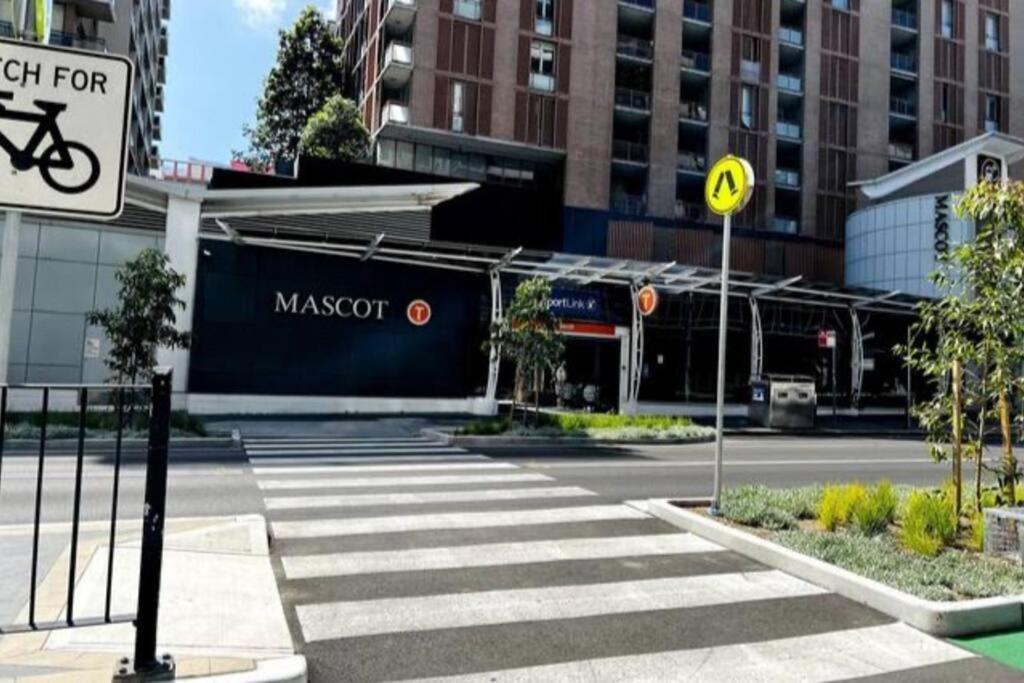 Convenient 1bedroom Apt, Mascot Apartment *