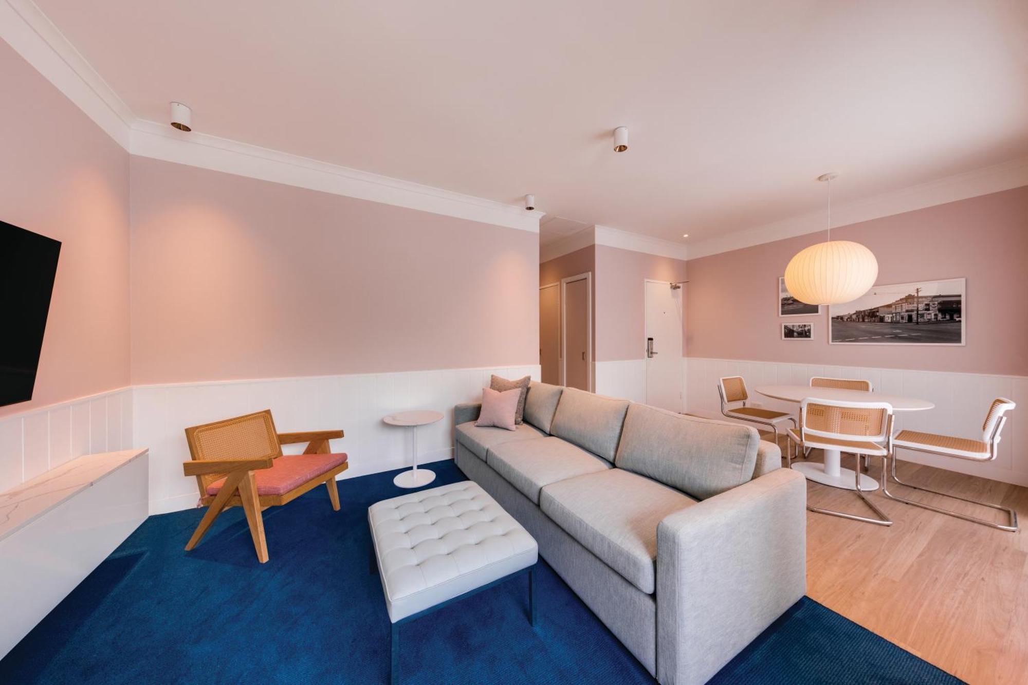 Adina Chippendale Aparthotel 4*