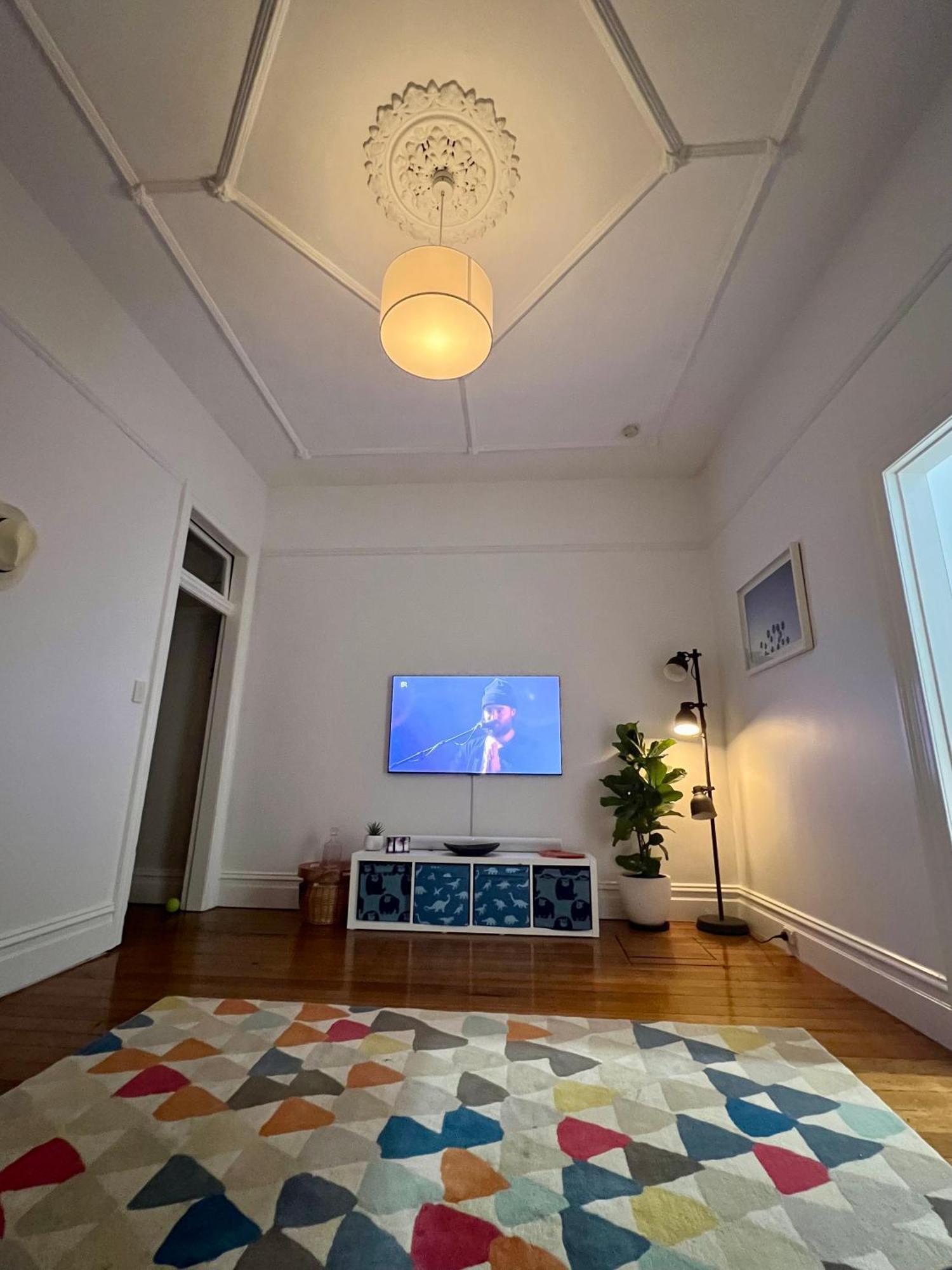Holiday home Federation Elegance: 3br On Margaret St, North Sydney