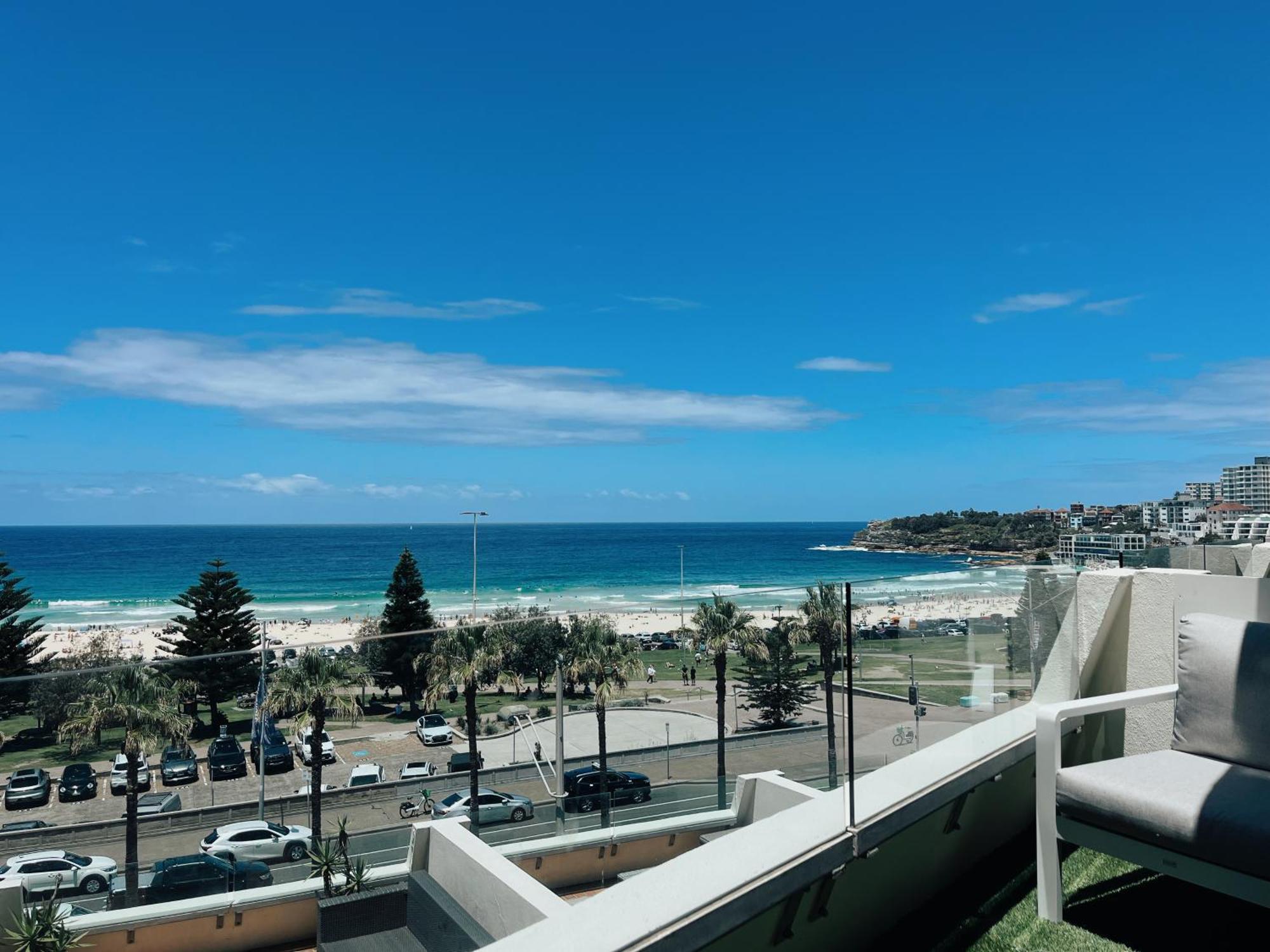 Bondi Waves 2 Beachfront Apartment Sydney