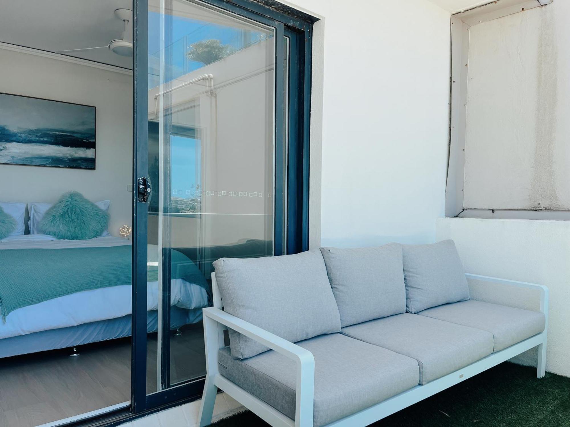 Bondi Waves 2 Beachfront Apartment *