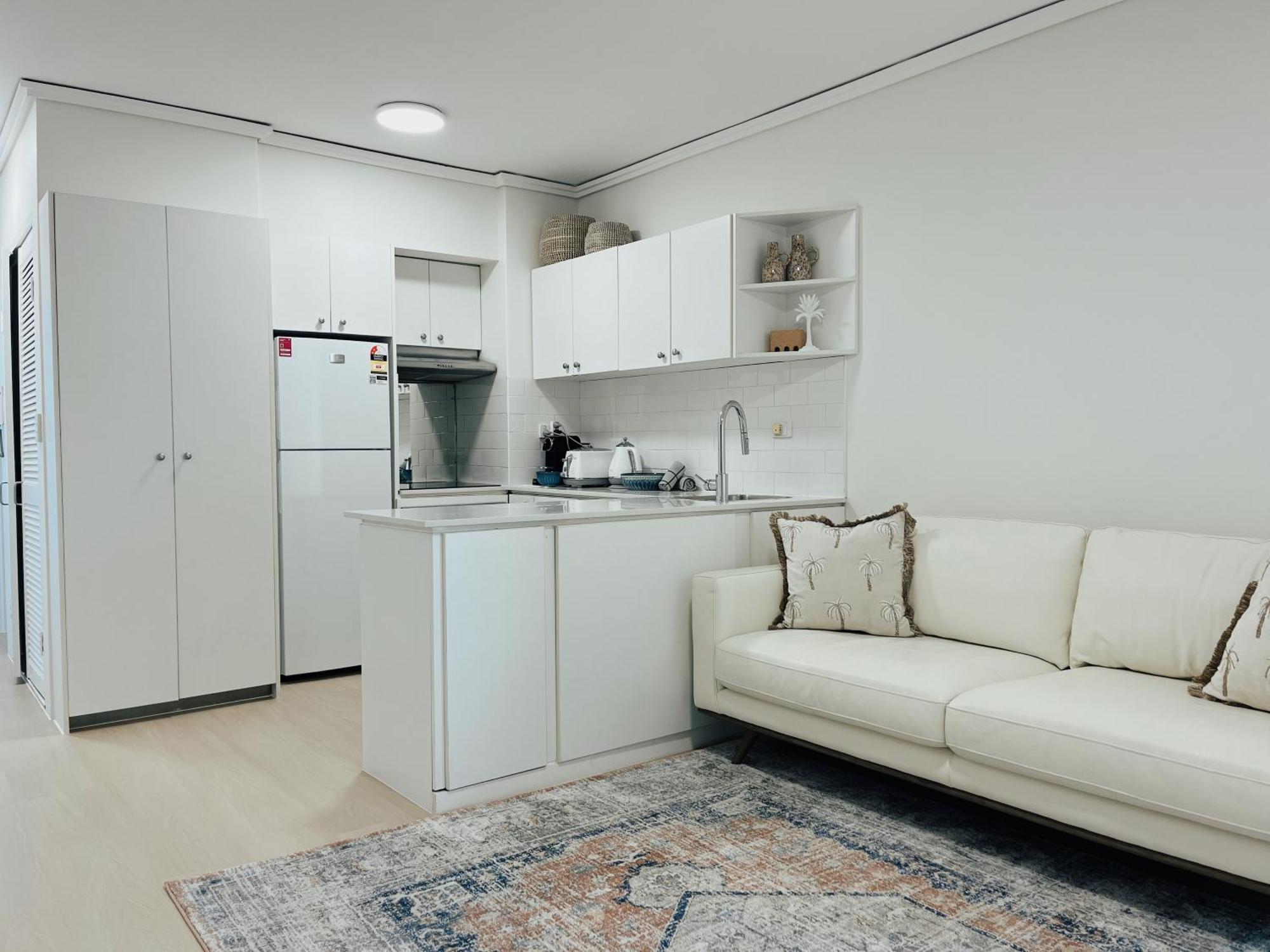Bondi Waves 2 Beachfront Apartment Sydney