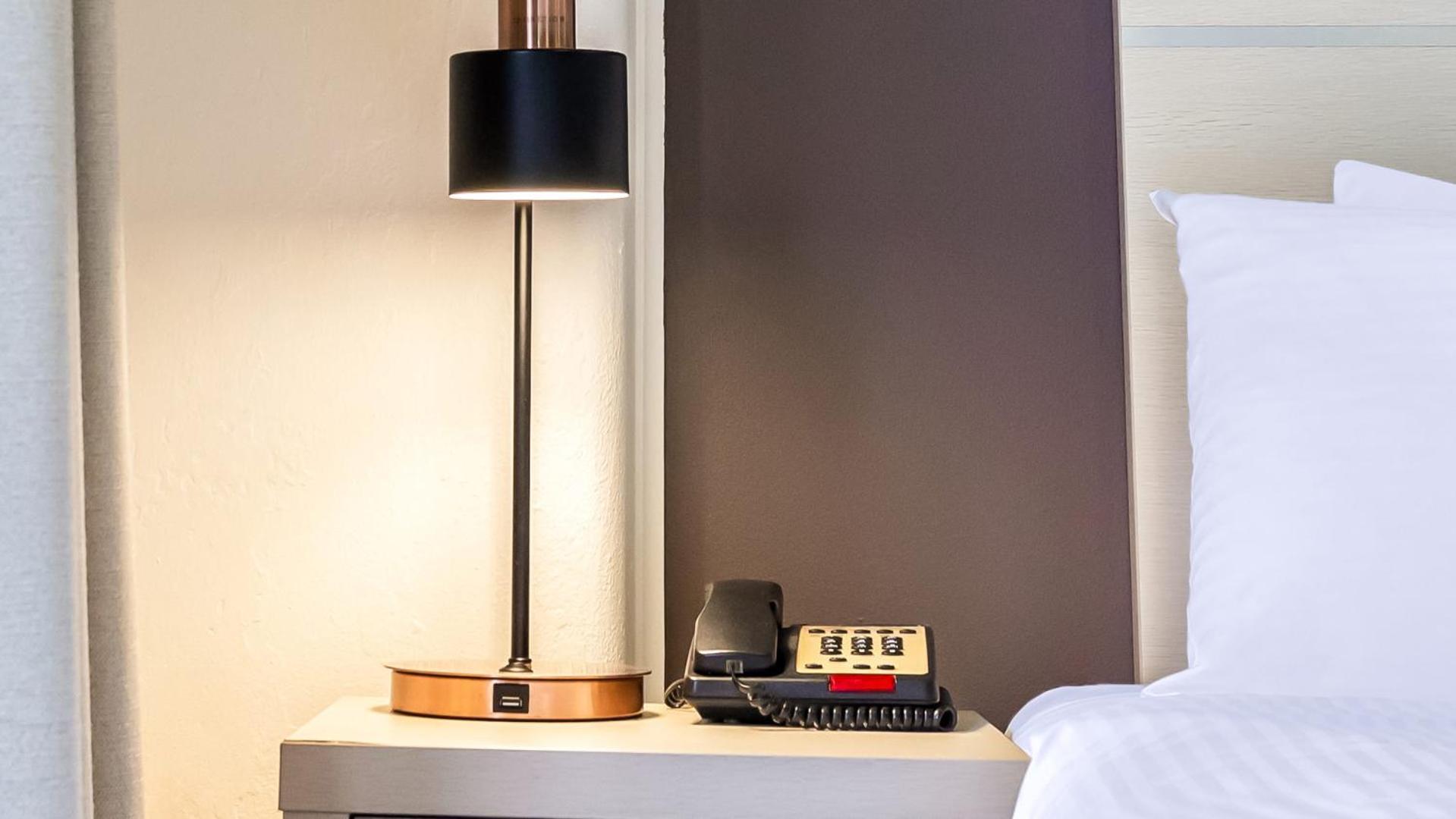 Oaks Goldsbrough Aparthotel