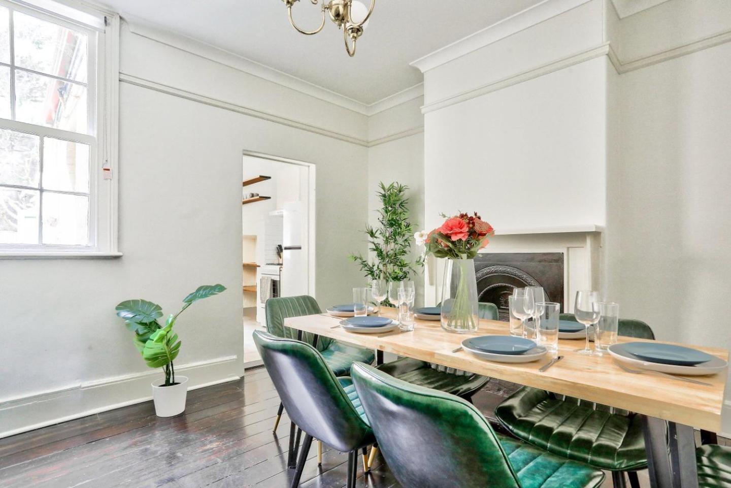 2 Bedroom House Darling Harbour Kent St