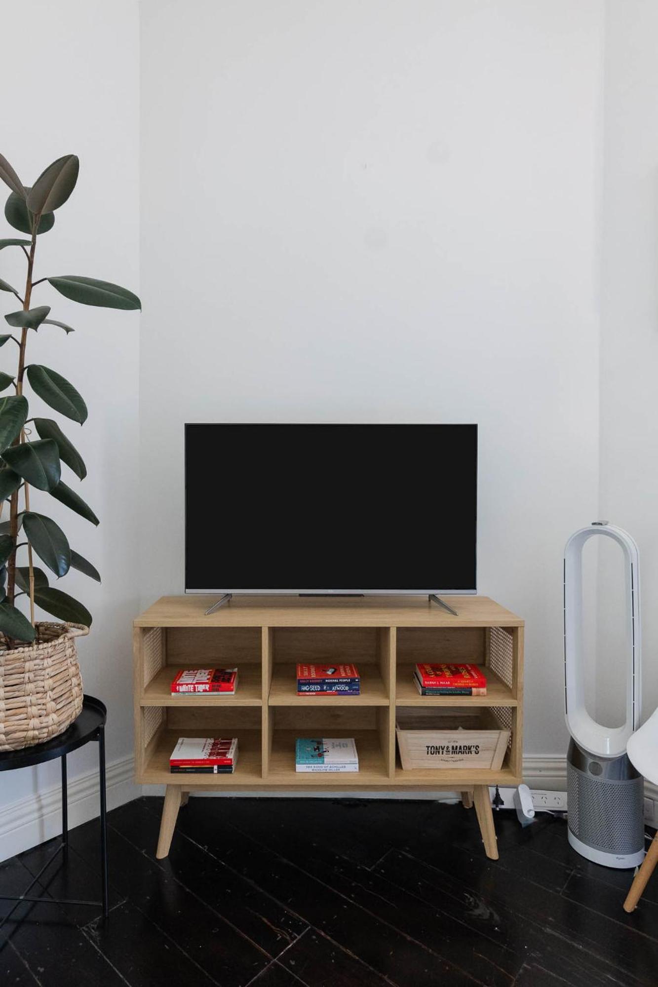 Surry Hills Chic Right On Crown St Apartment