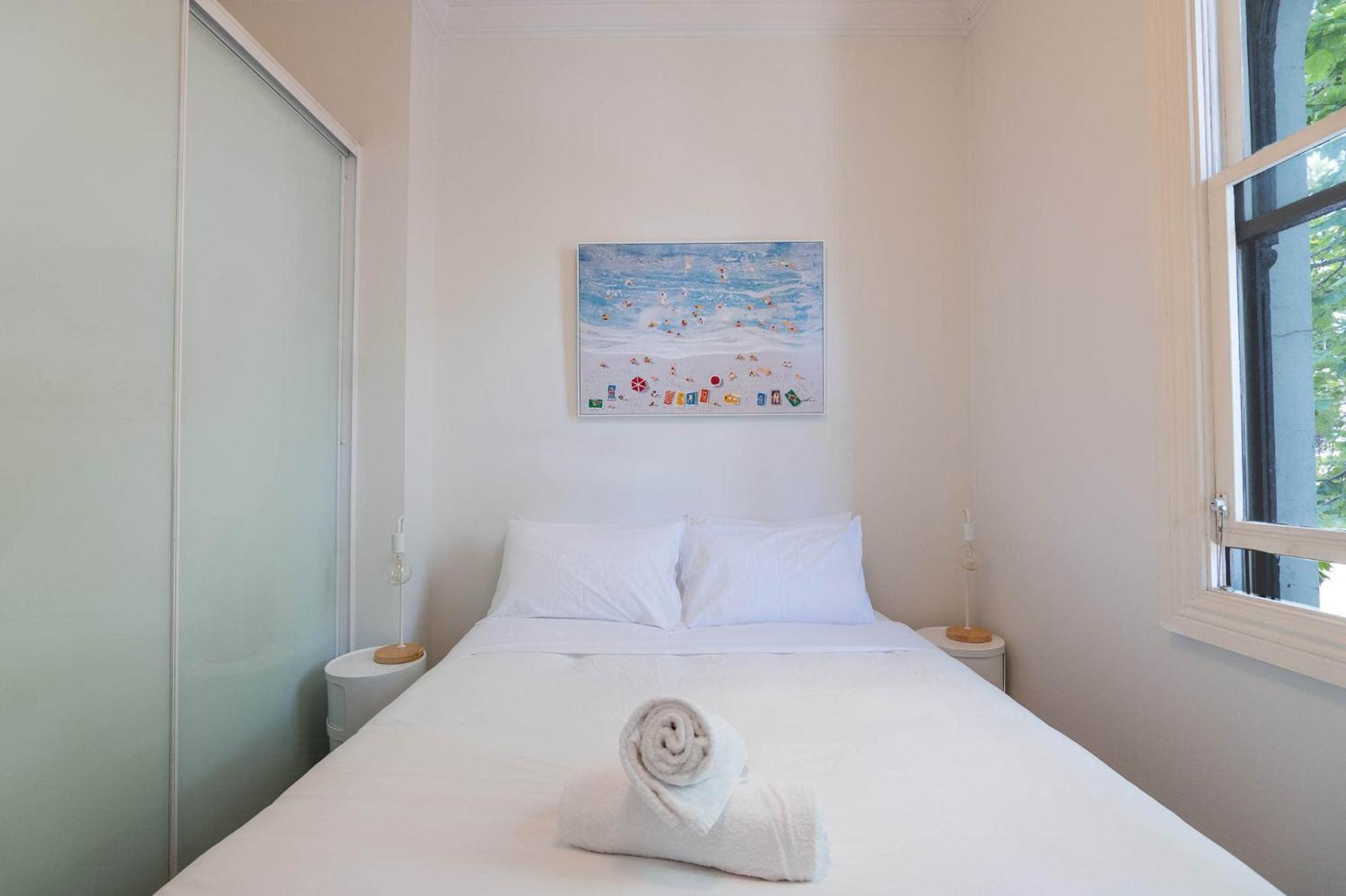 Apartment Surry Hills Chic Right On Crown St