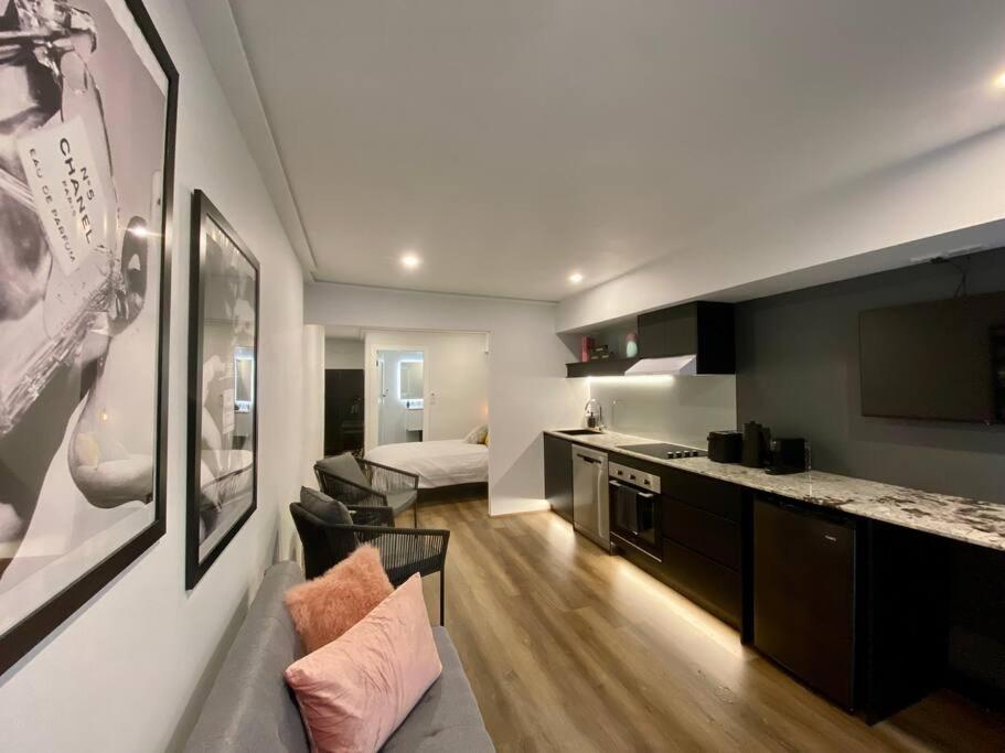 Apartment Luxury Inner-west Flat W/ Breakfast And Coffee Included! *