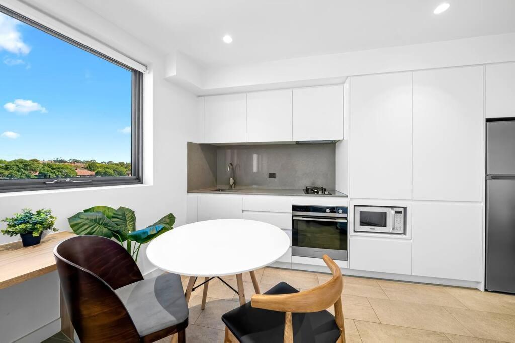 For Long Term Tenants In Strathfield Cbd Apartment *