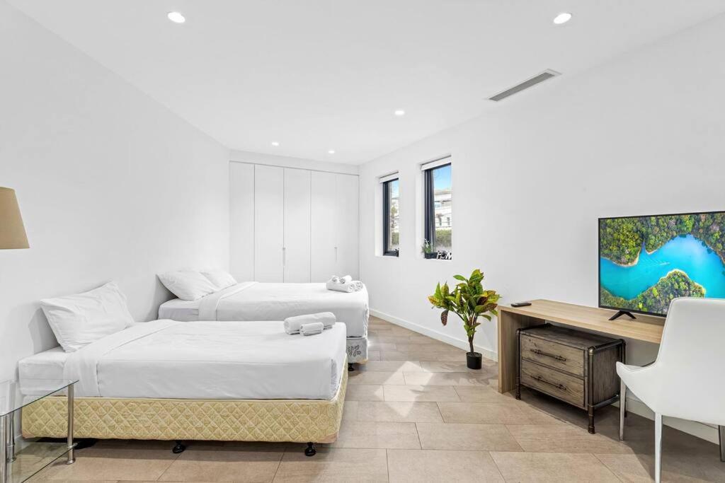 Apartment For Long Term Tenants In Strathfield Cbd *