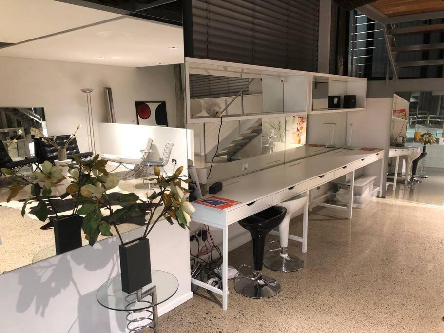Warehouse! Rare!! New Architecturally Designed Masterpiece!! Locat! Massive! Private Rooftop Garden W Panoramic Views!!! Villa *