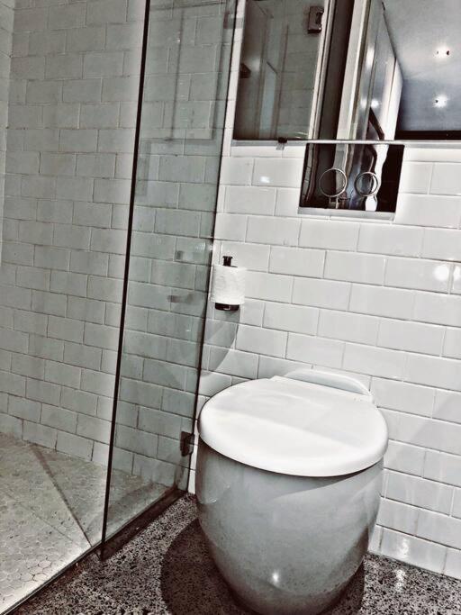 Warehouse! Rare!! New Architecturally Designed Masterpiece!! Locat! Massive! Private Rooftop Garden W Panoramic Views!!! *
