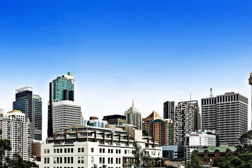 Villa Warehouse! Rare!! New Architecturally Designed Masterpiece!! Locat! Massive! Private Rooftop Garden W Panoramic Views!!! Sydney
