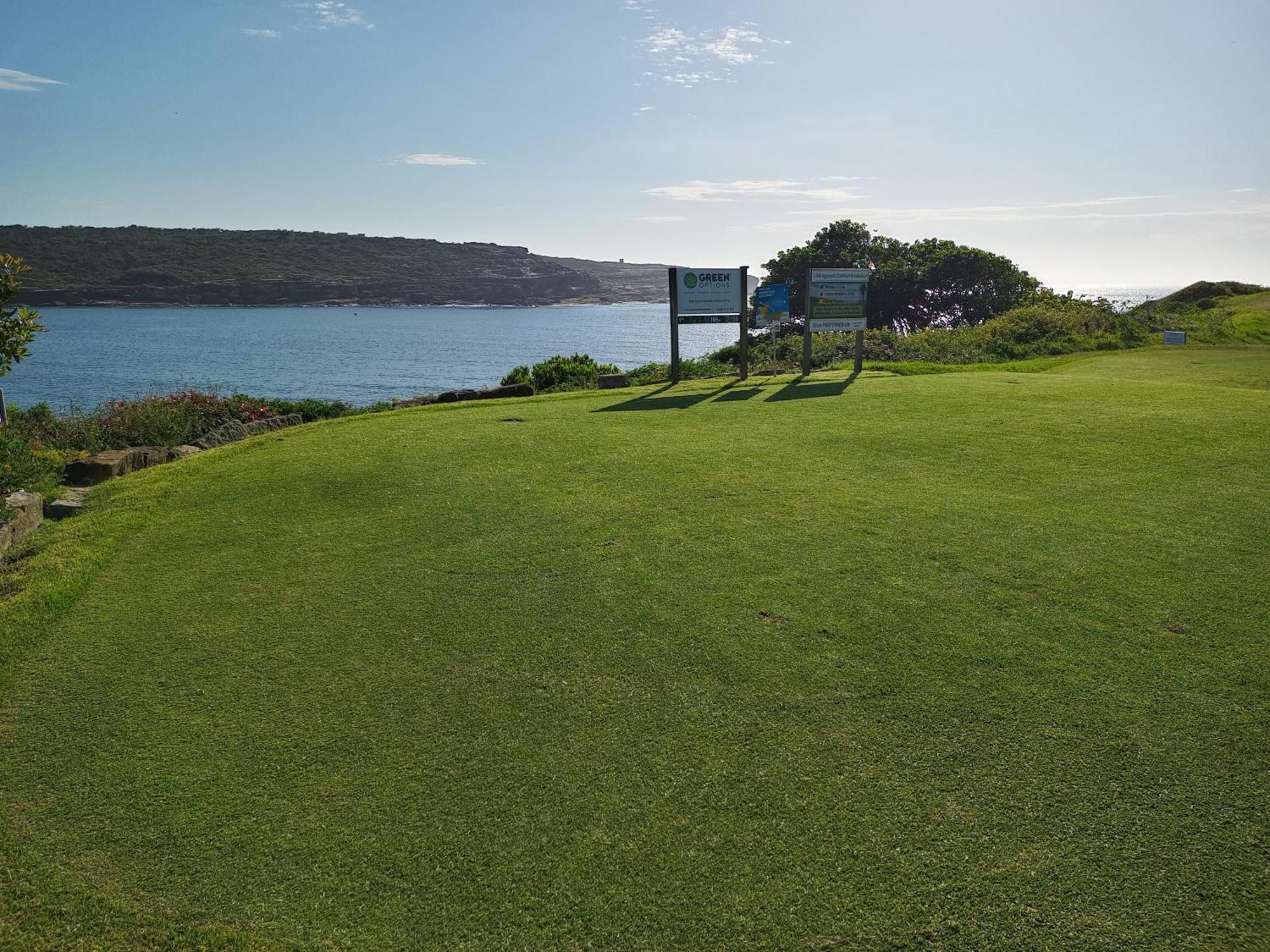 Holiday home Brand New Vip Luxury 5/5 Star Beachside Escape Sydney