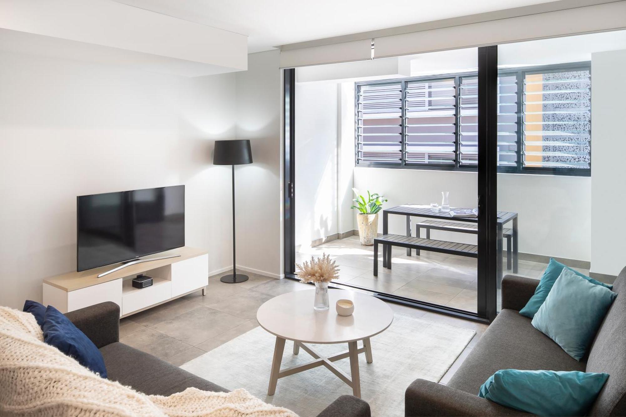 Veriu Camperdown Aparthotel 4*