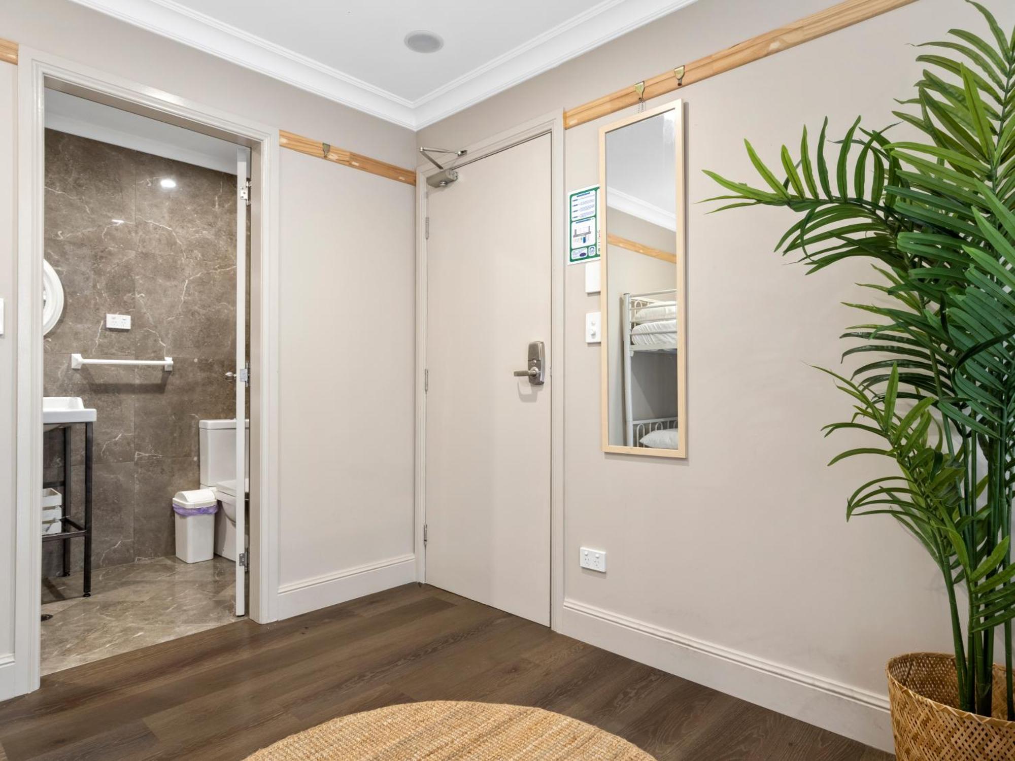 Inn Azzurro Boutique - Surry Hills 4*