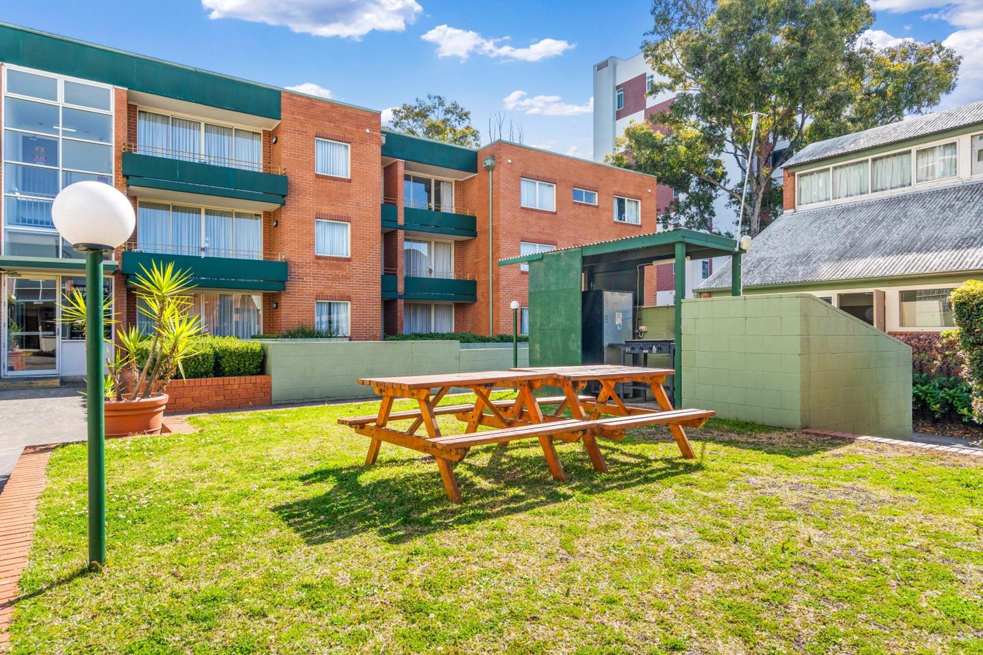 Aparthotel Apx Parramatta