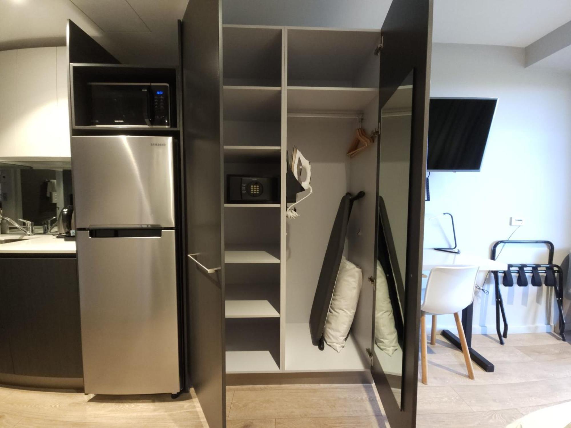 8 Residences - Adults Only Hotel Sydney