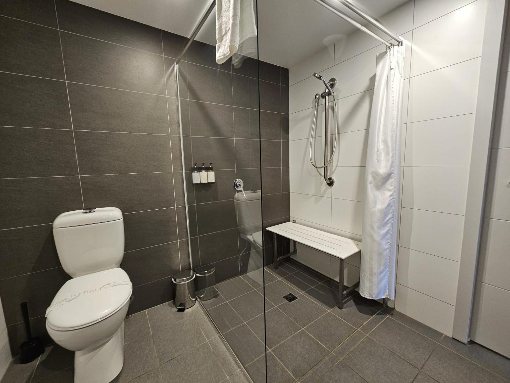Hotel 8 Residences - Adults Only 4*