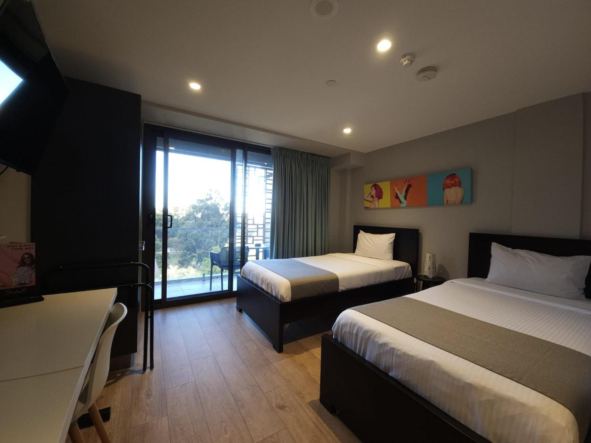 Hotel 8 Residences - Adults Only Sydney
