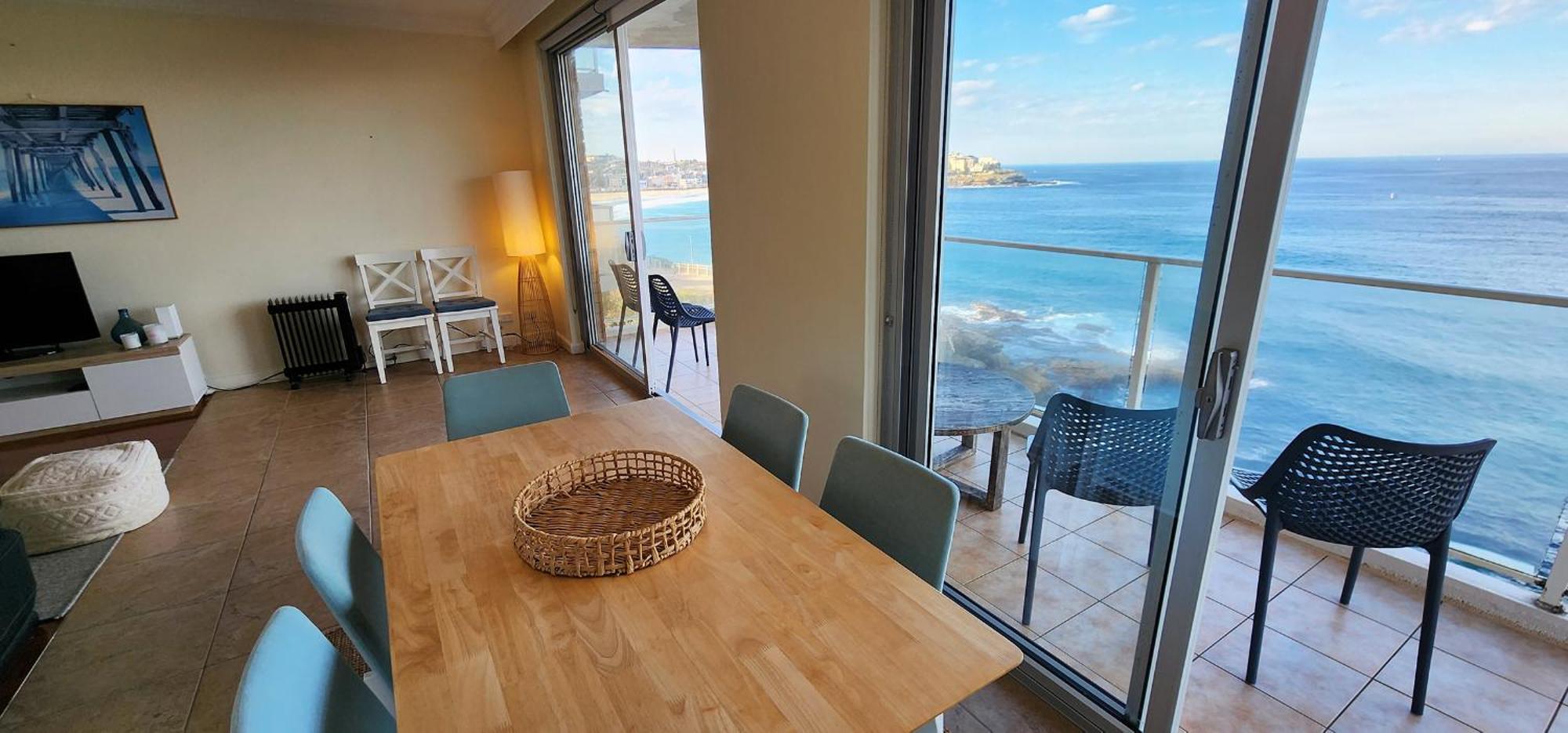 Breathtaking Ocean Views Apartment
