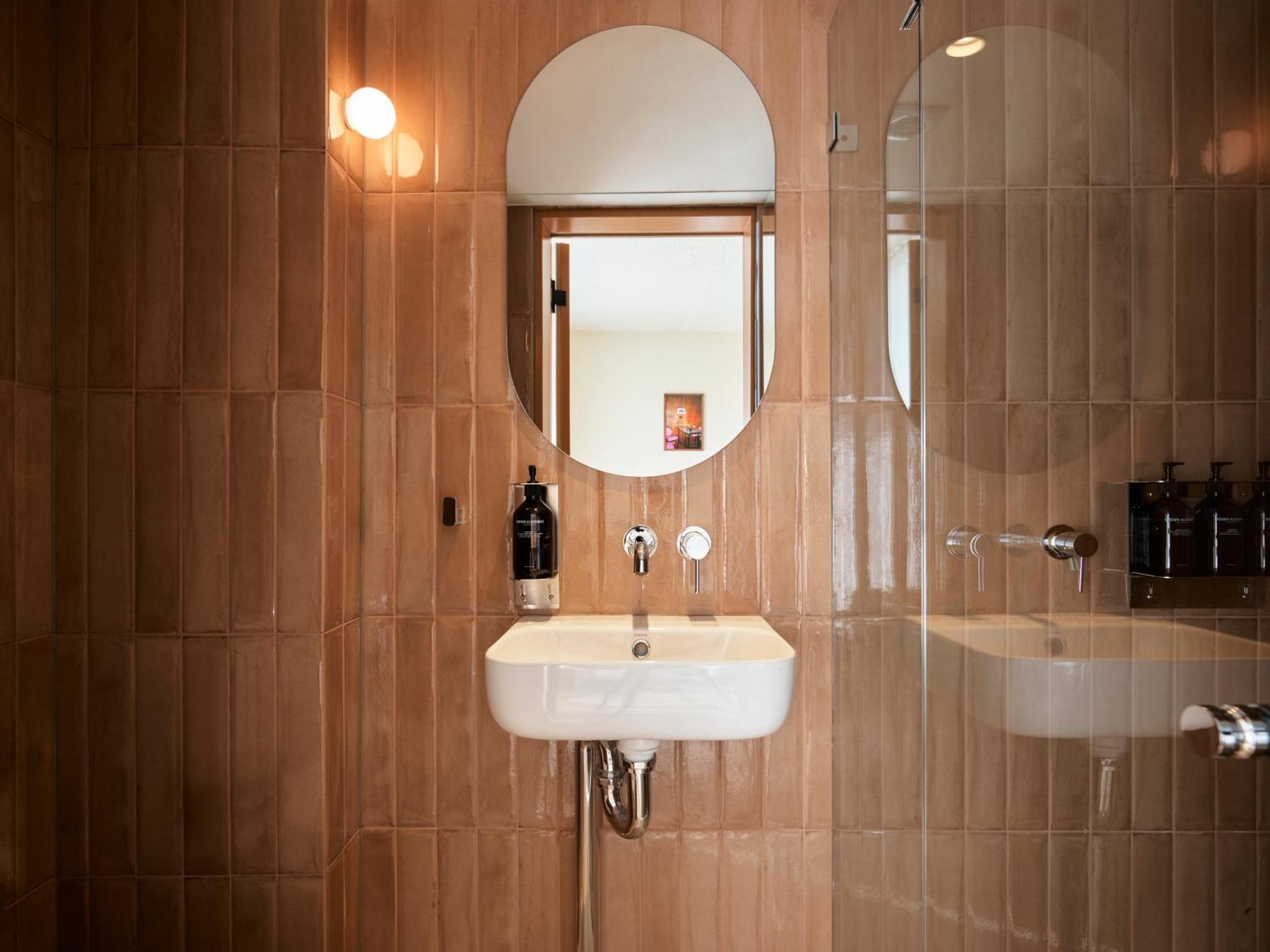 Oxford House 4*