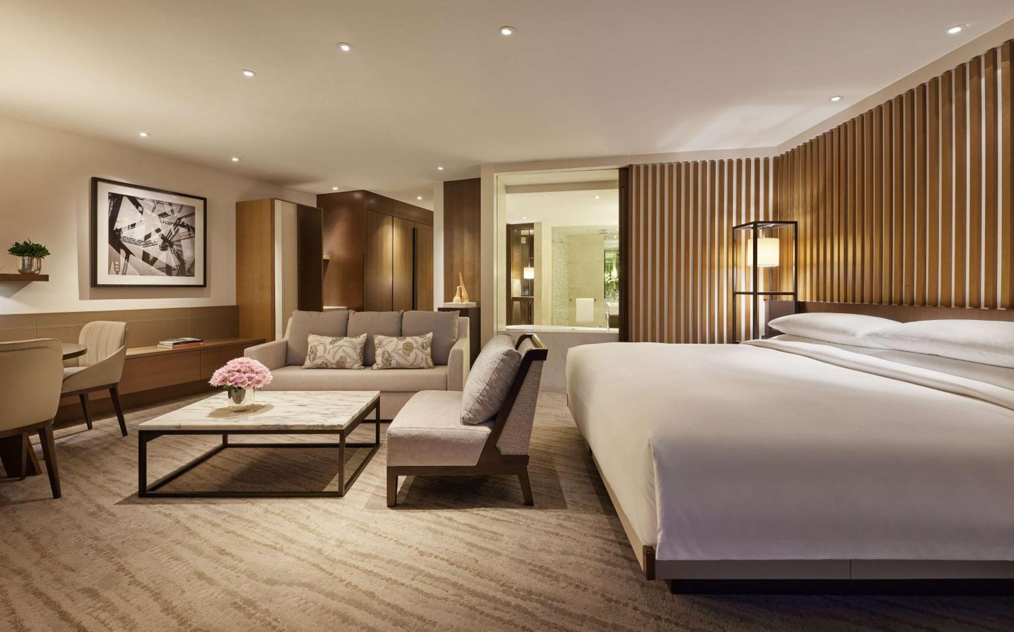 Park Hyatt 5*