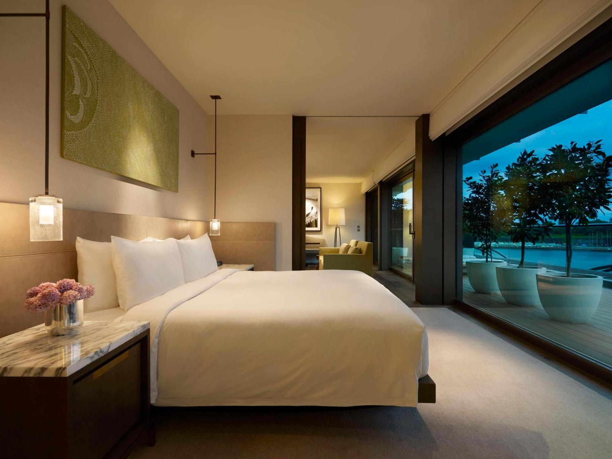 Park Hyatt Hotel 5*