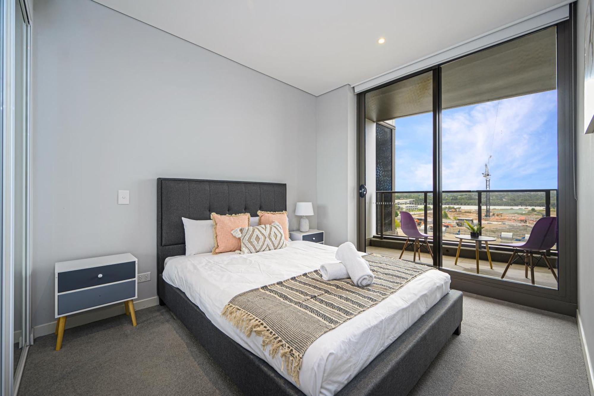 Wentworth Point Sweet Modern With Water View Sydney