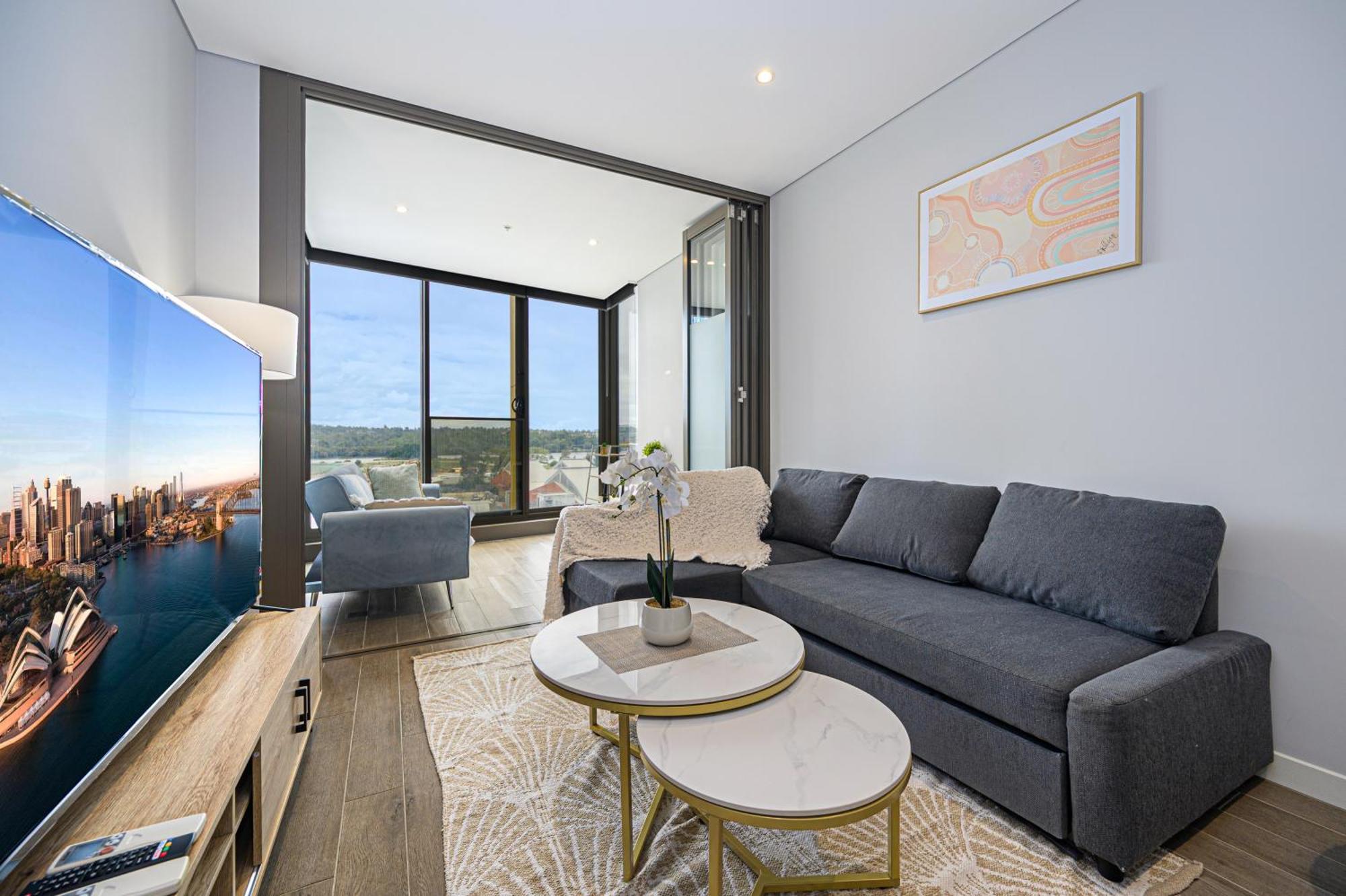 Apartment Wentworth Point Sweet Modern With Water View
