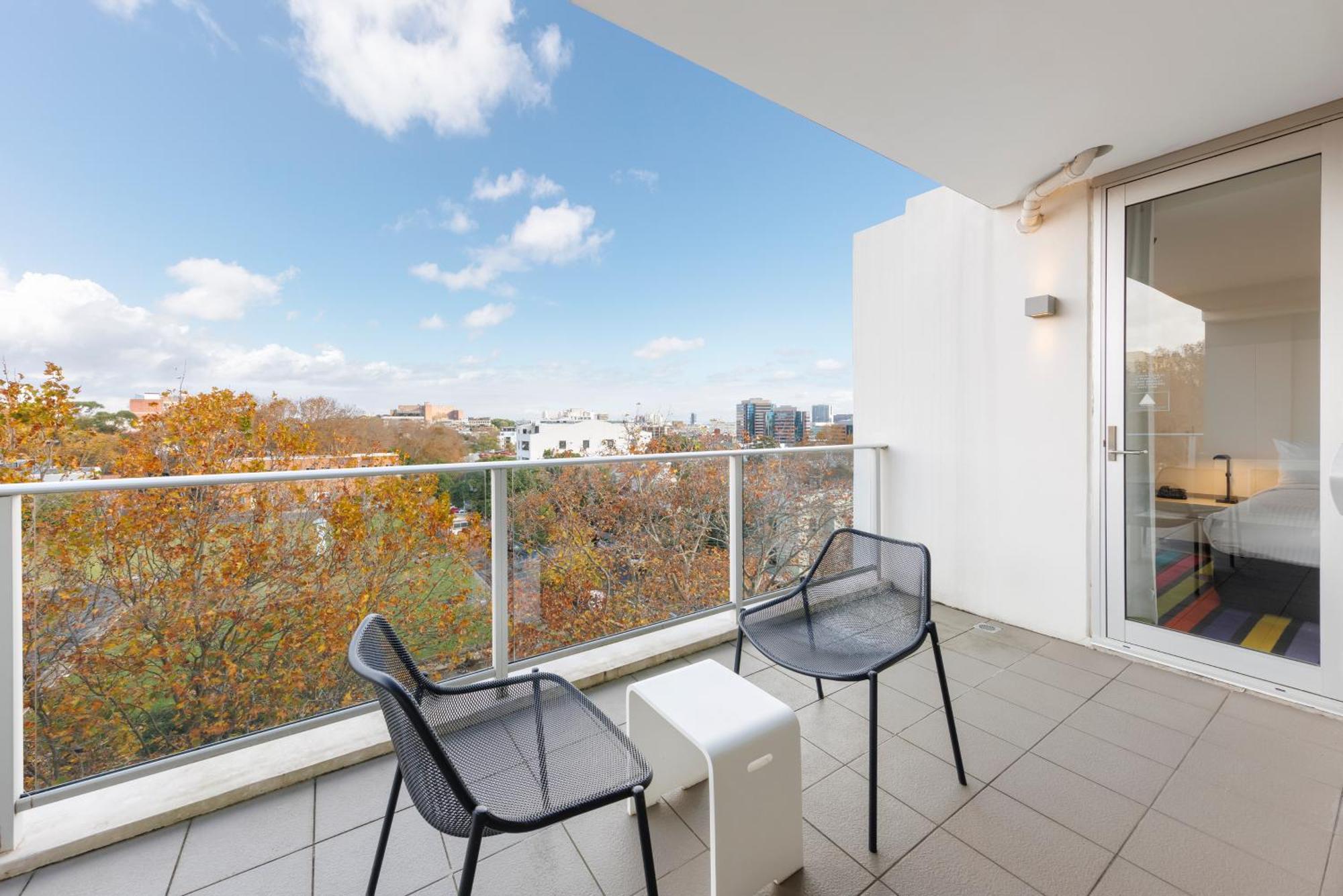 Aparthotel Adge And Residences Sydney