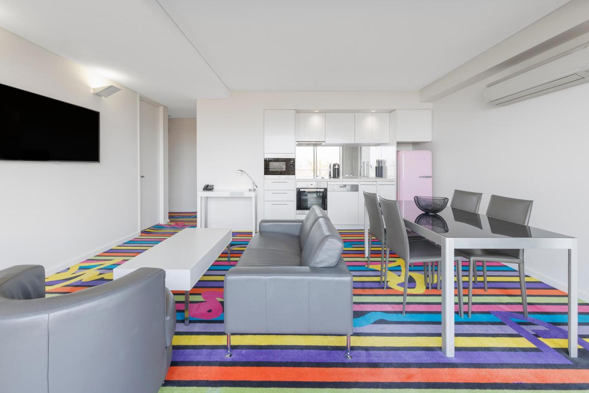 Aparthotel Adge And Residences Sydney