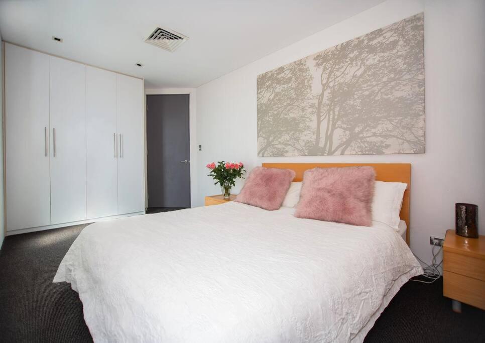 Exquisite Family Near Coogee Villa *