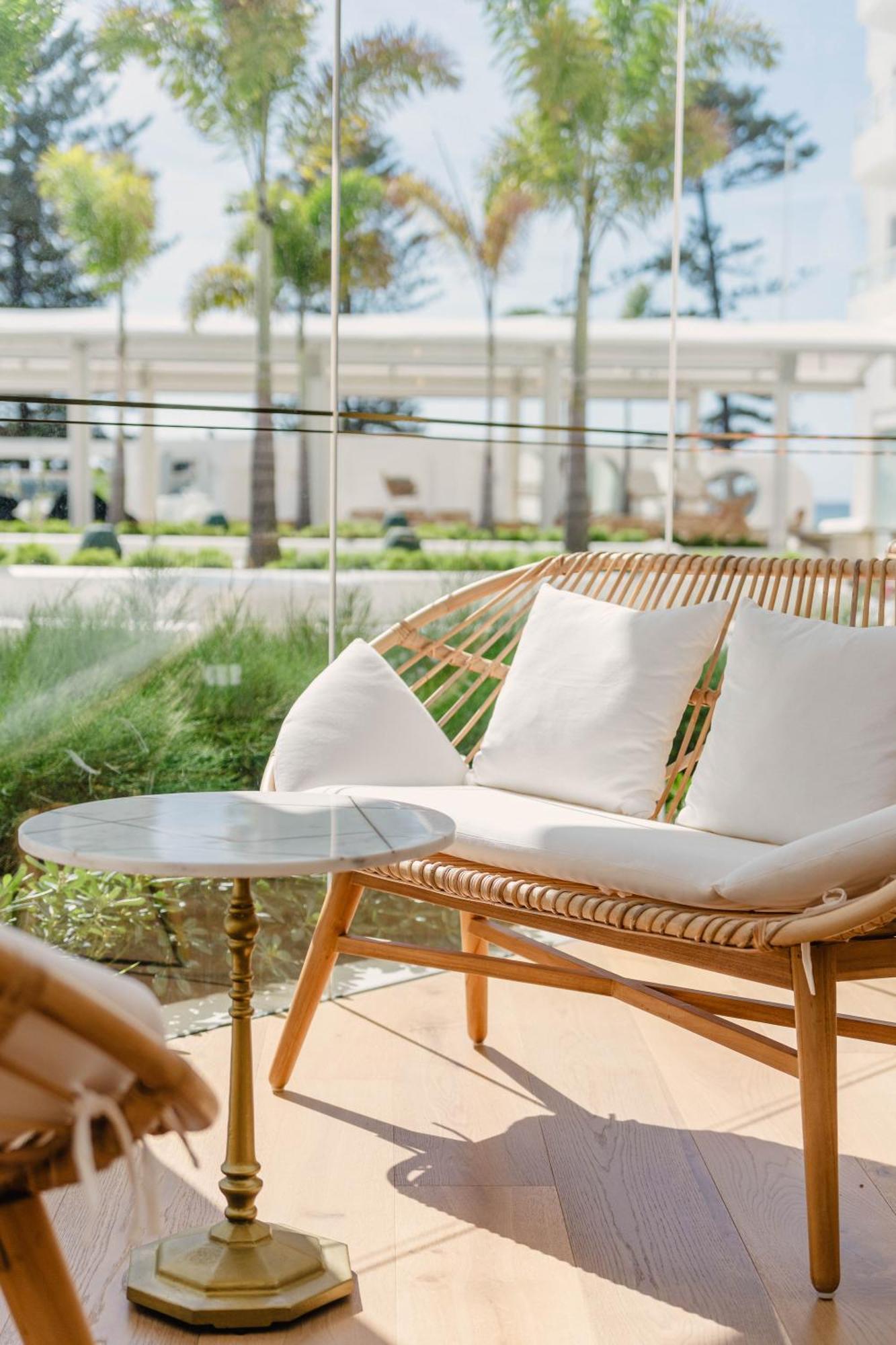 Novotel Brighton 4*